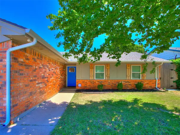 8704 Dena Lane, Oklahoma City, OK 73132