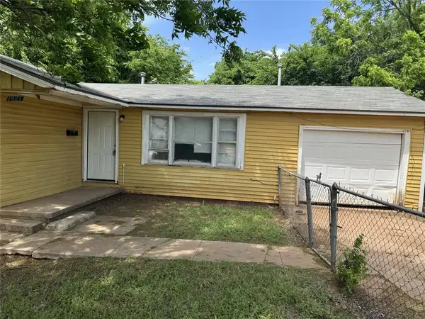 1921 N Vine Street, Oklahoma City, OK 73121