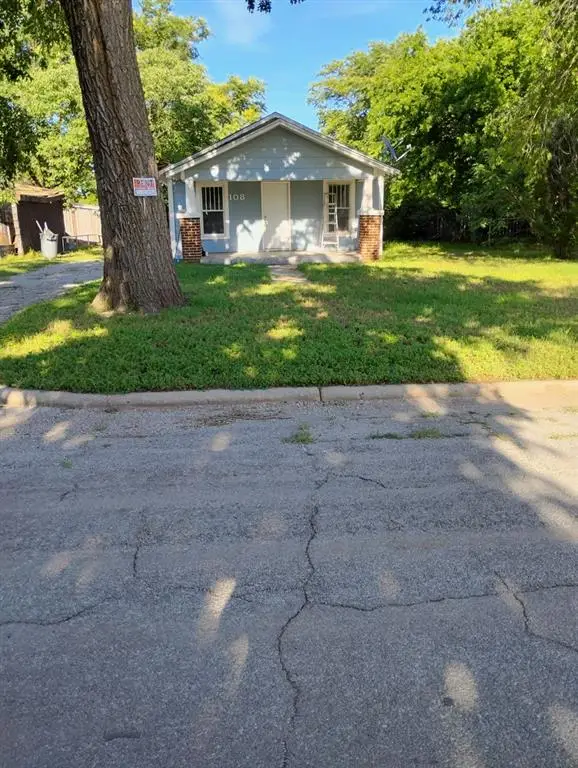 108 N Hitchcock Street, Hobart, OK 73651 - #3