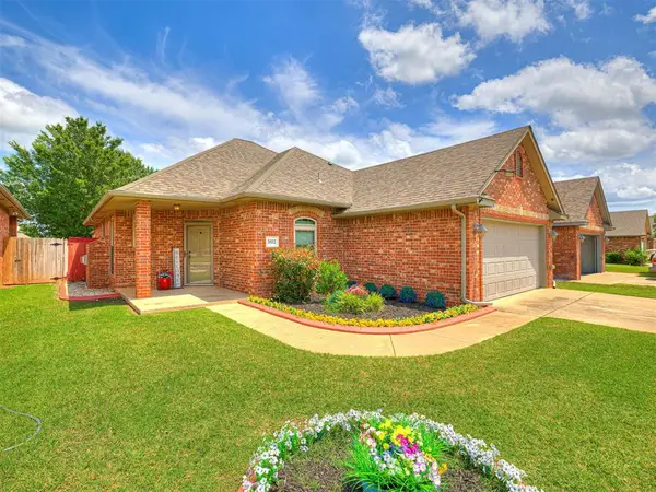 3812 New London Avenue, Moore, OK 73160