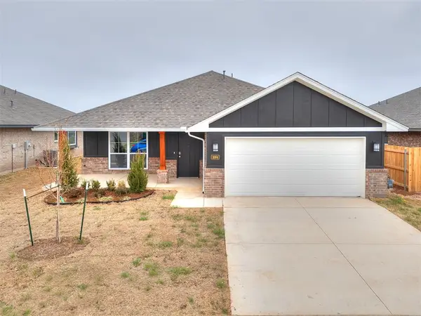 1004 Redwood Creek Drive, Yukon, OK 73099