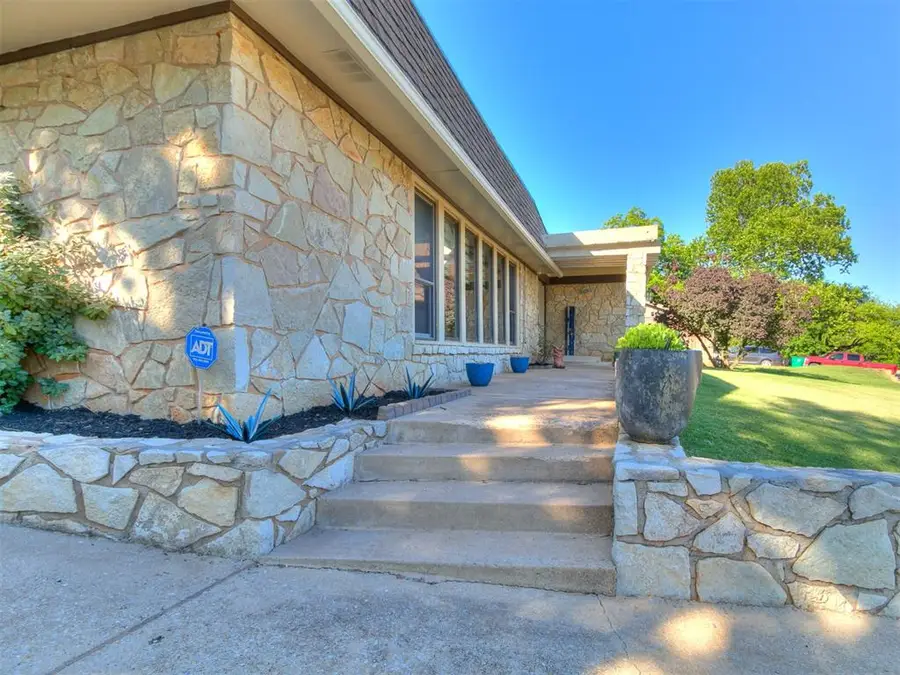 6309 Paschall Court, Oklahoma City, OK 73132-5622 - #3