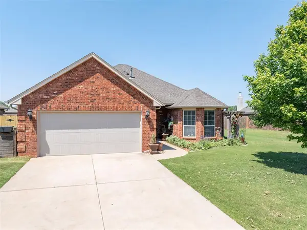 11125 SW 40th Street, Mustang, OK 73064