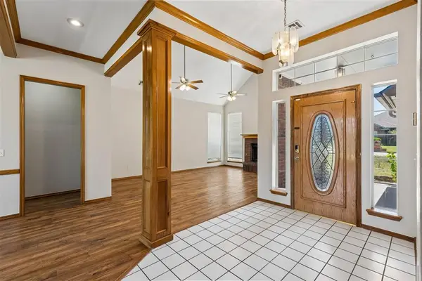 10537 Peacock Circle, Oklahoma City, OK 73130