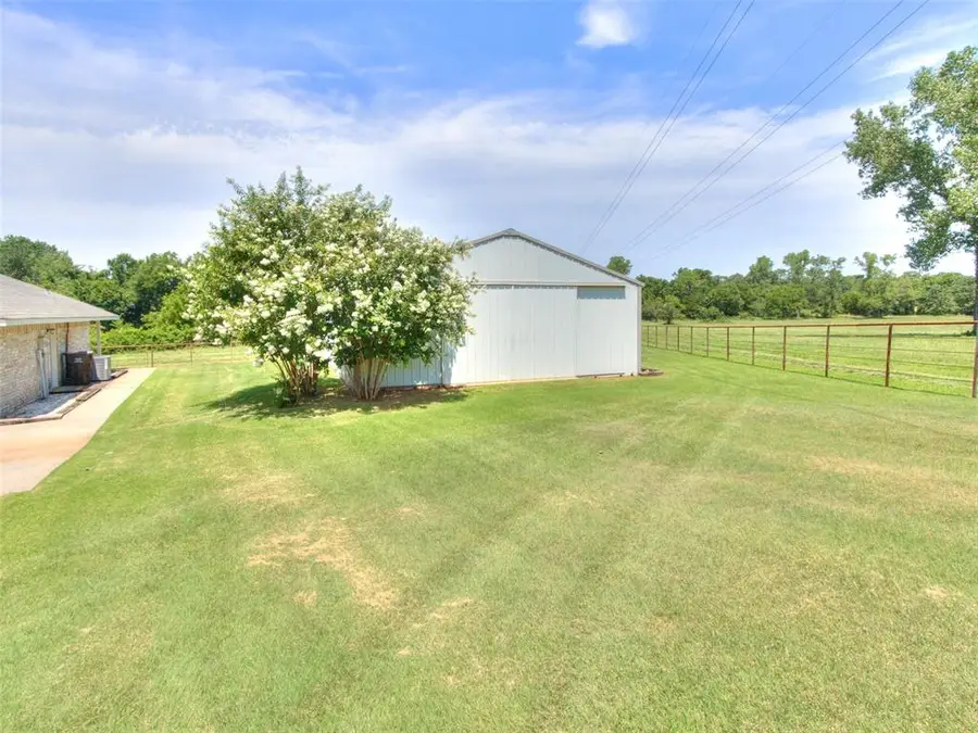 46 Shady Grove Road, McLoud, OK 74851 - #2