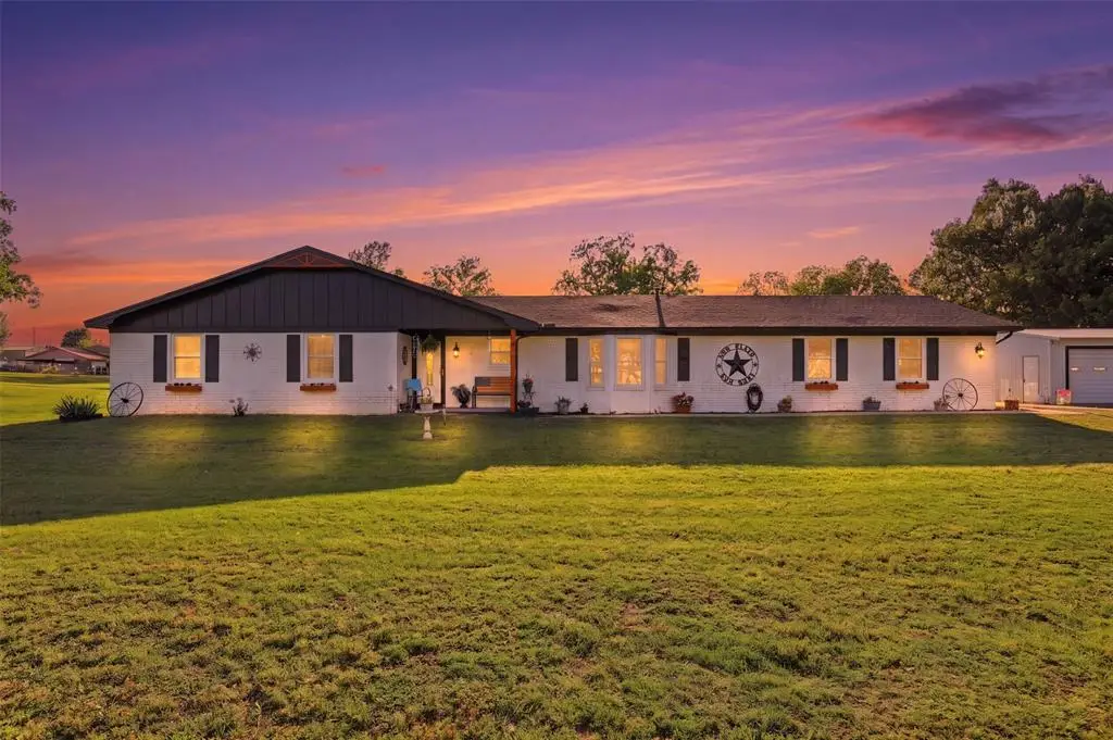 32 S Quail Drive, Ninnekah, OK 73067 - #1