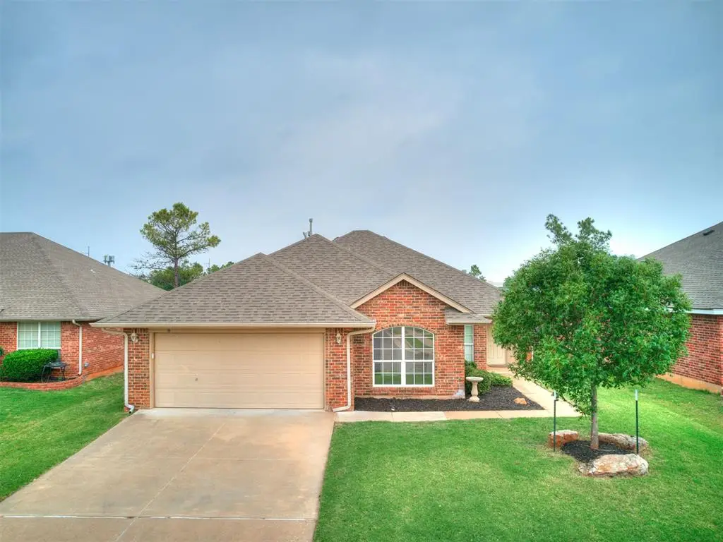 2109 Bradford Way, Edmond, OK 73003 - #1
