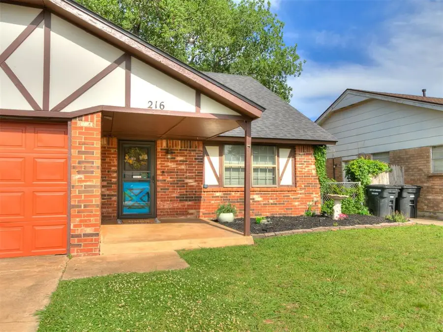 216 S Morgan Drive, Moore, OK 73160 - #3