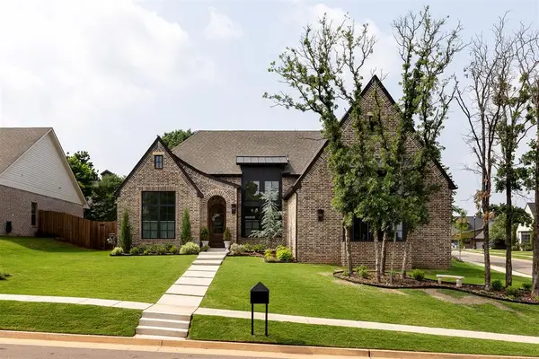 7116 Paddle Brook Court, Edmond, OK 73034