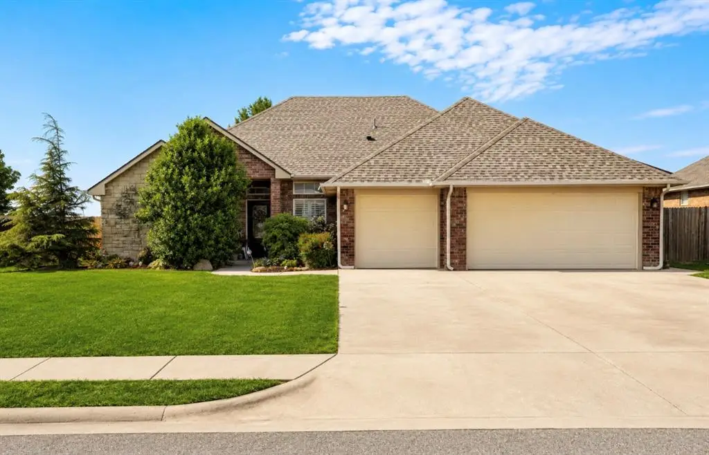 106 Southpointe Avenue, Tuttle, OK 73089 - #1