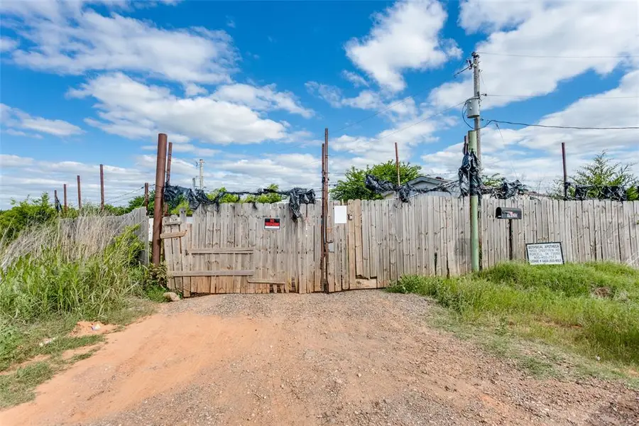 19520 Crestview Road, Purcell, OK 73080 - #3