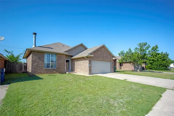 321 W 7th Street, Edmond, OK 73003