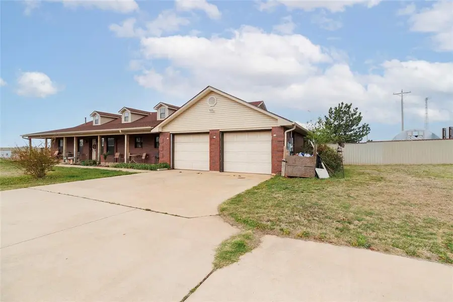 910 1st Street, Elgin, OK 73538 - #2