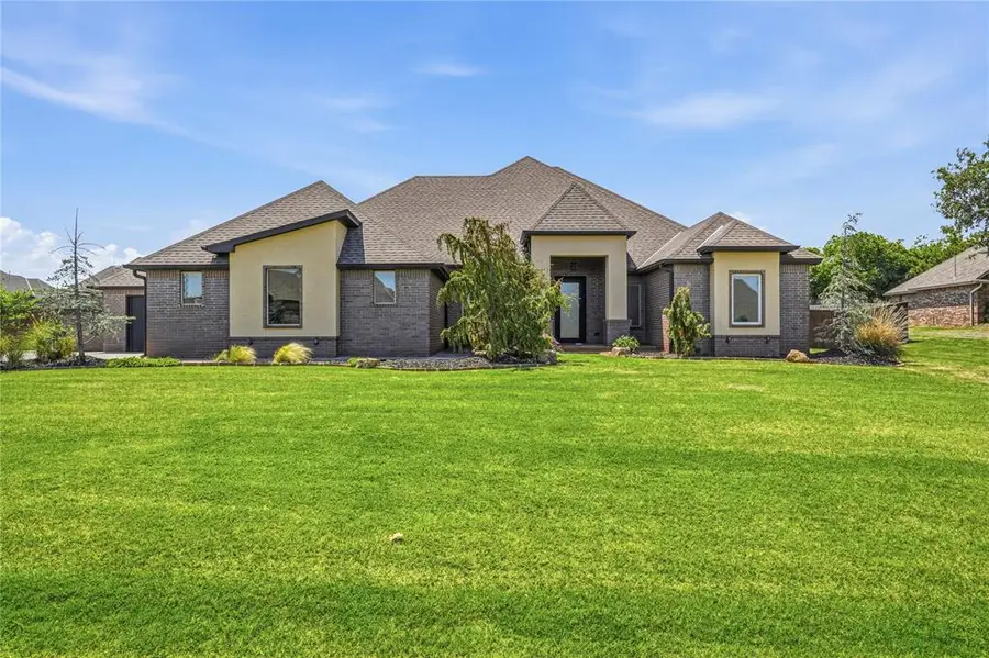 1103 Riata Road, Tuttle, OK 73089 - #2