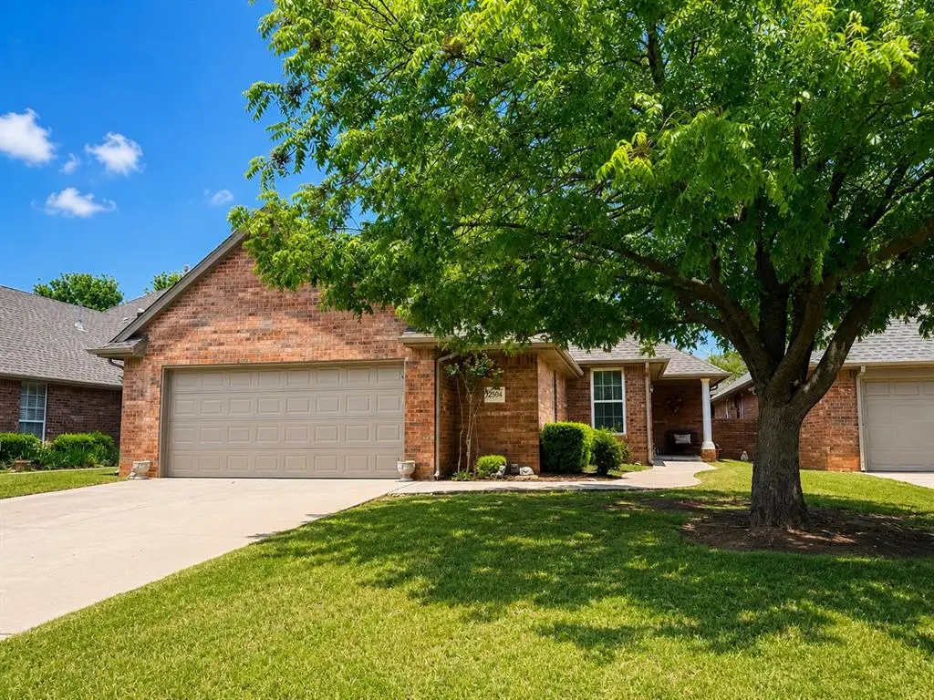 12504 W Greenlea Chase, Oklahoma City, OK 73170 - #1