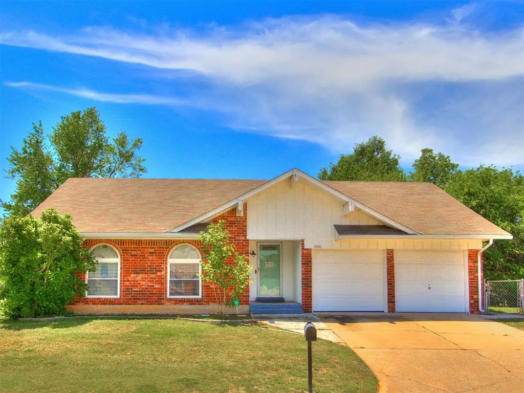 1000 NW 9th Street, Moore, OK 73160 - #1