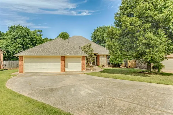2917 Cedarbend Court, Edmond, OK 73003