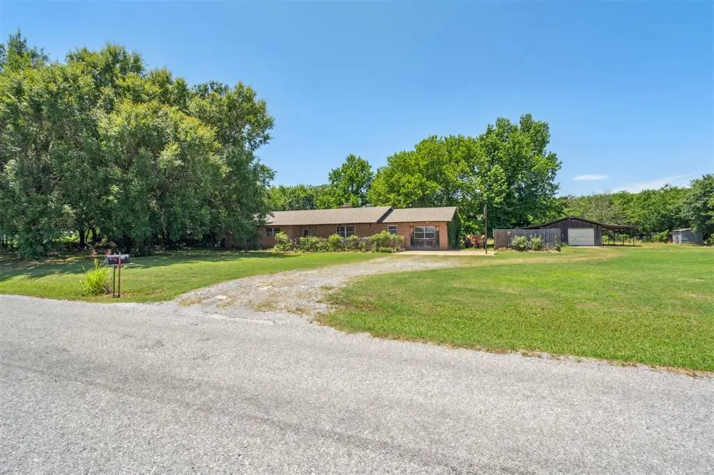 1317 S 58th Street, Duncan, OK 73533 - #1