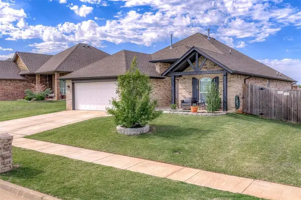 13908 Upper Village Drive, Piedmont, OK 73078