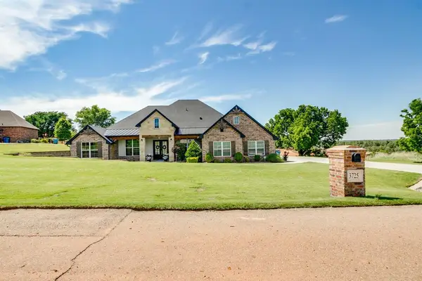 3725 River Valley Drive, Newcastle, OK 73065