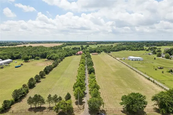 706 W Chestnut Road, Washington, OK 73093