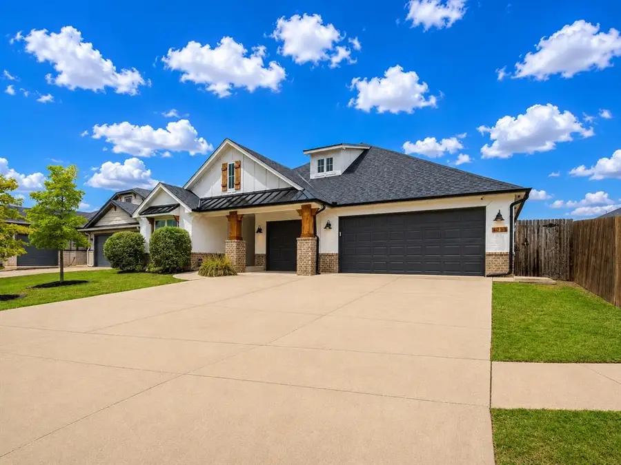3755 Black Mesa Road, Norman, OK 73071 - #3