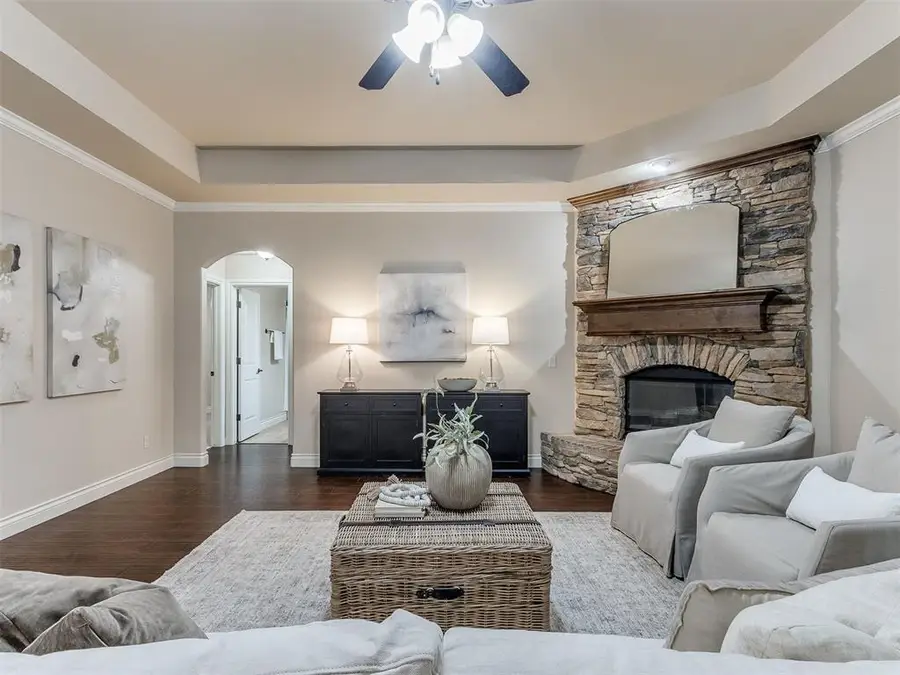 15509 Colonia Bella Drive, Oklahoma City, OK 73013 - #2