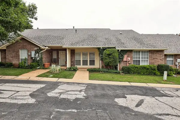 2320 Glenrock, Edmond, OK 73012