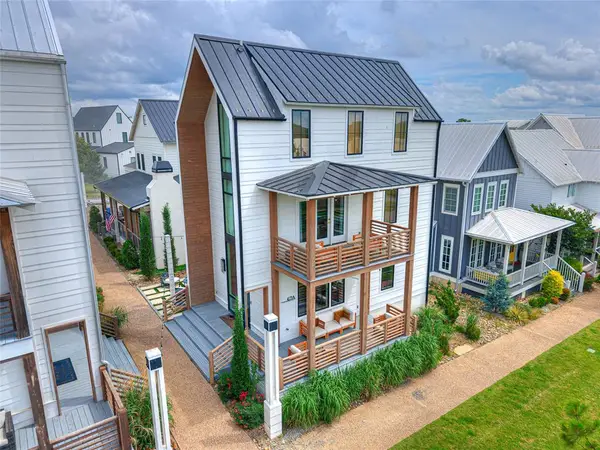 67 Lower Greenway #A, Carlton Landing, OK 74432