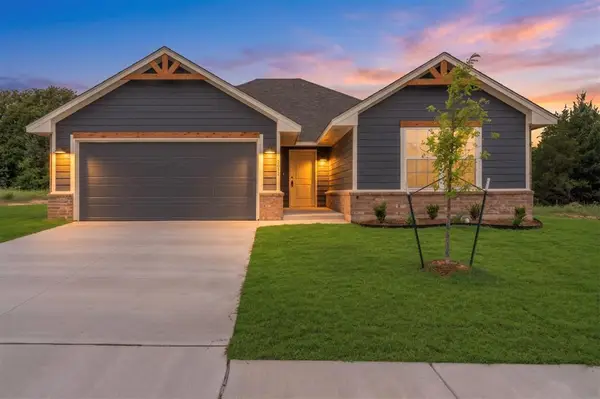 4656 Lincoln Landing, Harrah, OK 73045