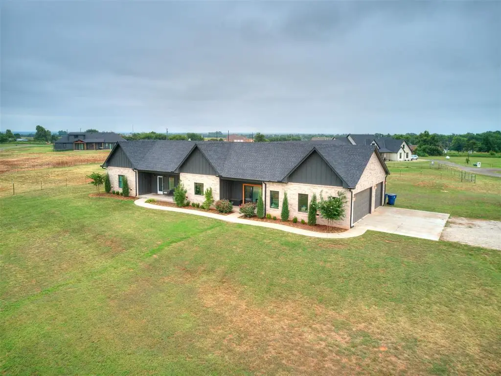 19050 Bobcat Ridge Court, Cashion, OK 73016 - #1