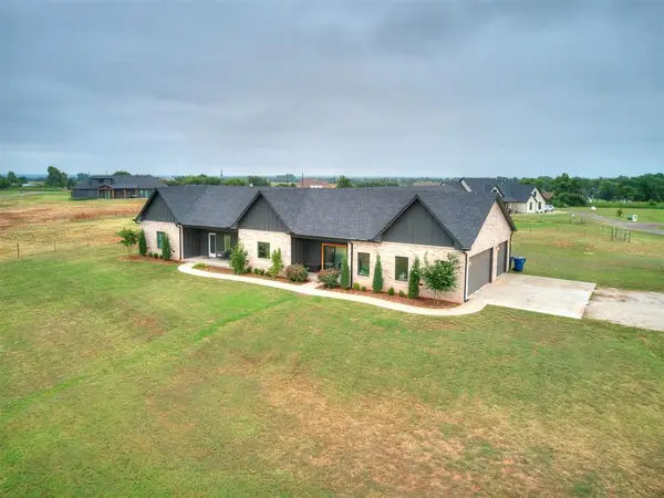 19050 Bobcat Ridge Court, Cashion, OK 73016