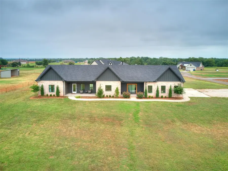 19050 Bobcat Ridge Court, Cashion, OK 73016 - #2