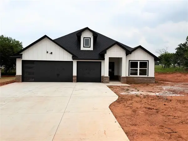 2205 Winter Ridge Road, Blanchard, OK 73010