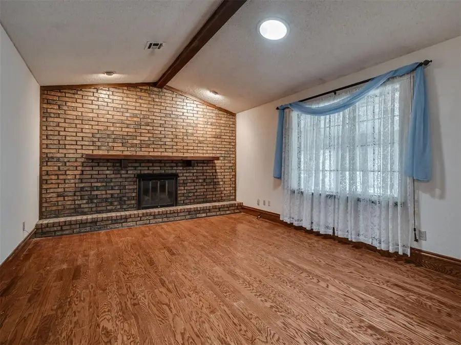 813 N Parkview Circle, Oklahoma City, OK 73170 - #3