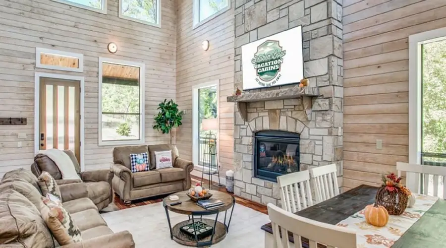 384 Eagle Mountain Trail, Broken Bow, OK 74728 - #2