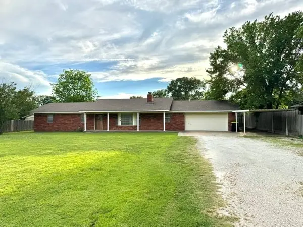509 Mayfair Way, Ada, OK 74820
