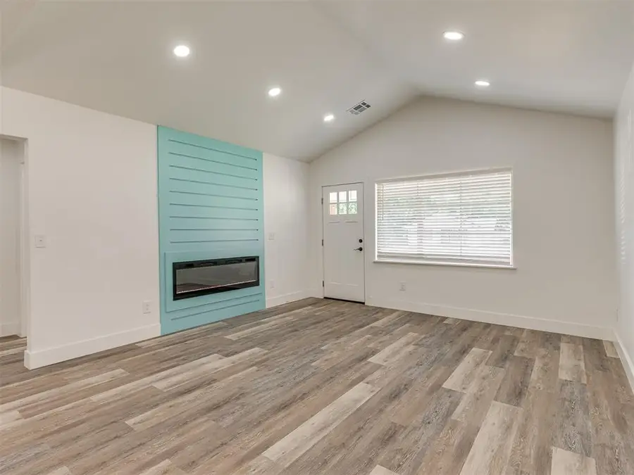 711 NW 91st Street, Oklahoma City, OK 73114 - #3