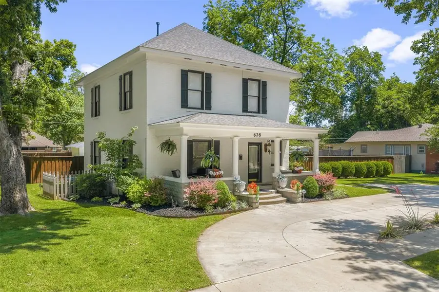 628 N Walnut Street, Pauls Valley, OK 73075 - #2