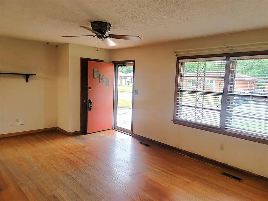 5344 NW 45th Street, Warr Acres, OK 73122 - #2