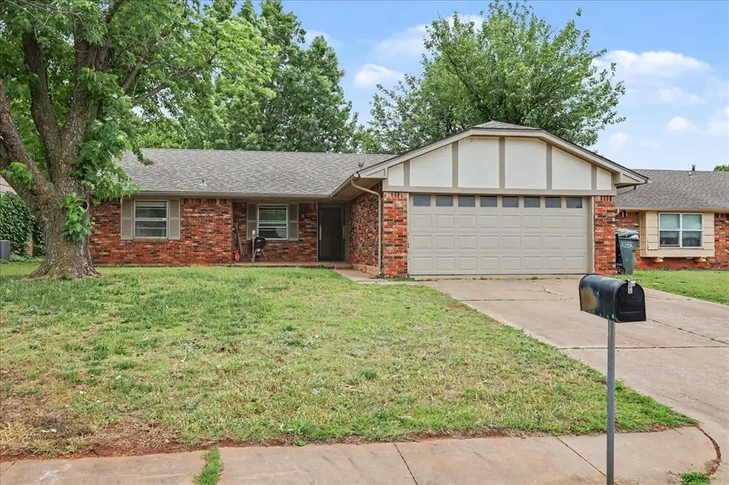 1504 Jupiter Circle, Edmond, OK 73003 - #1