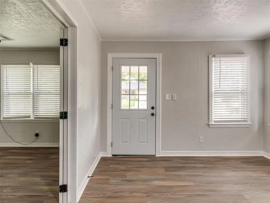 2517 NW 35th Street, Oklahoma City, OK 73112 - #3
