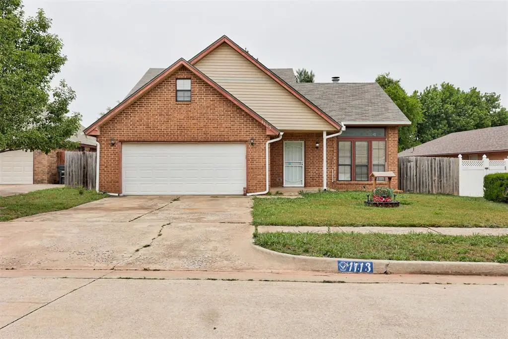 1113 NE 9th Court, Moore, OK 73160 - #1