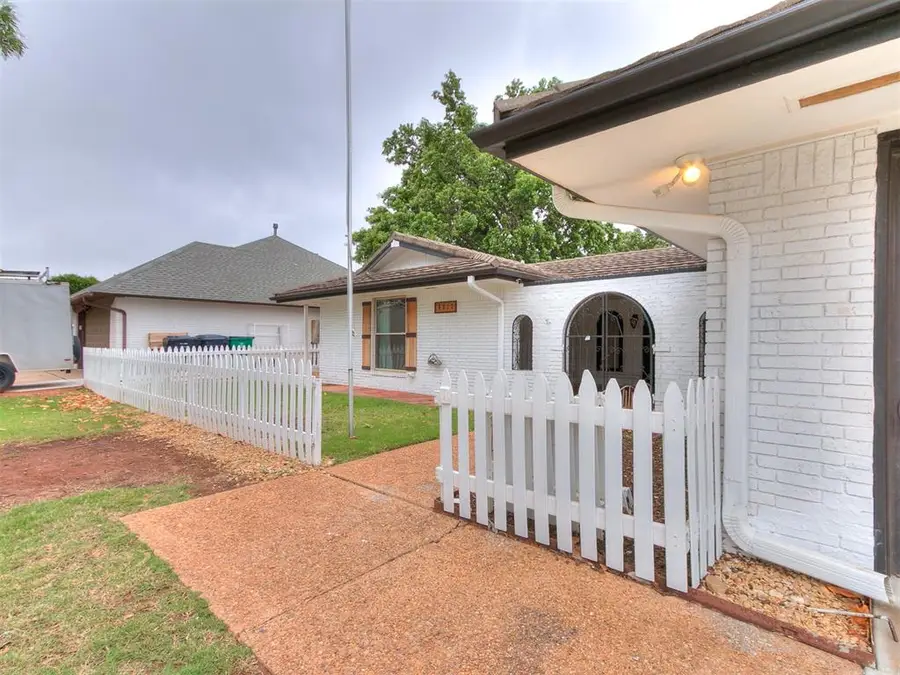4812 NW 74th Street, Oklahoma City, OK 73132 - #2