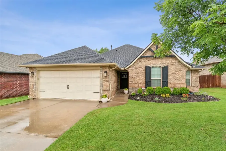 2340 Santa Monica Street, Edmond, OK 73034 - #2