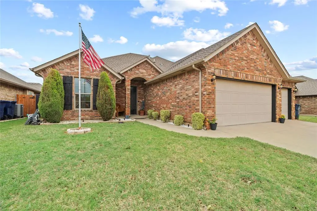 3416 Canton Trail, Yukon, OK 73099 - #1