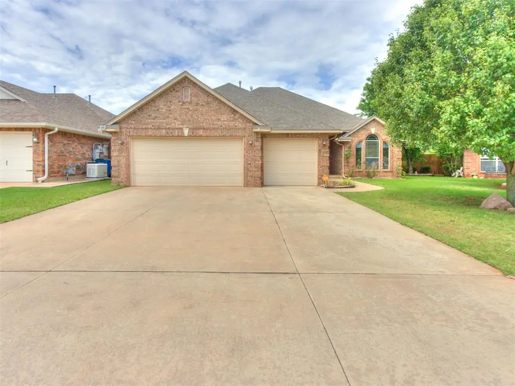 713 N Elk Way, Mustang, OK 73064 - #1