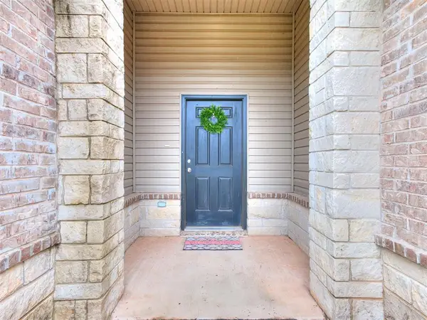 1512 Peridot Lane, Noble, OK 73068