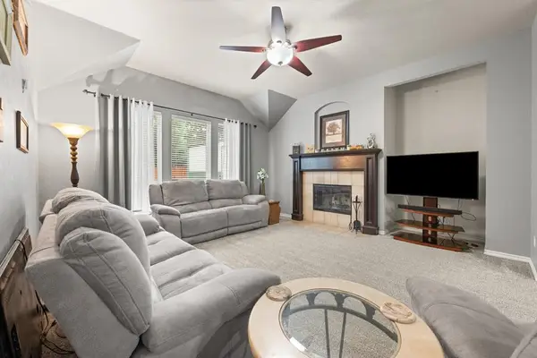 8694 Mallard Lane, Edmond, OK 73034
