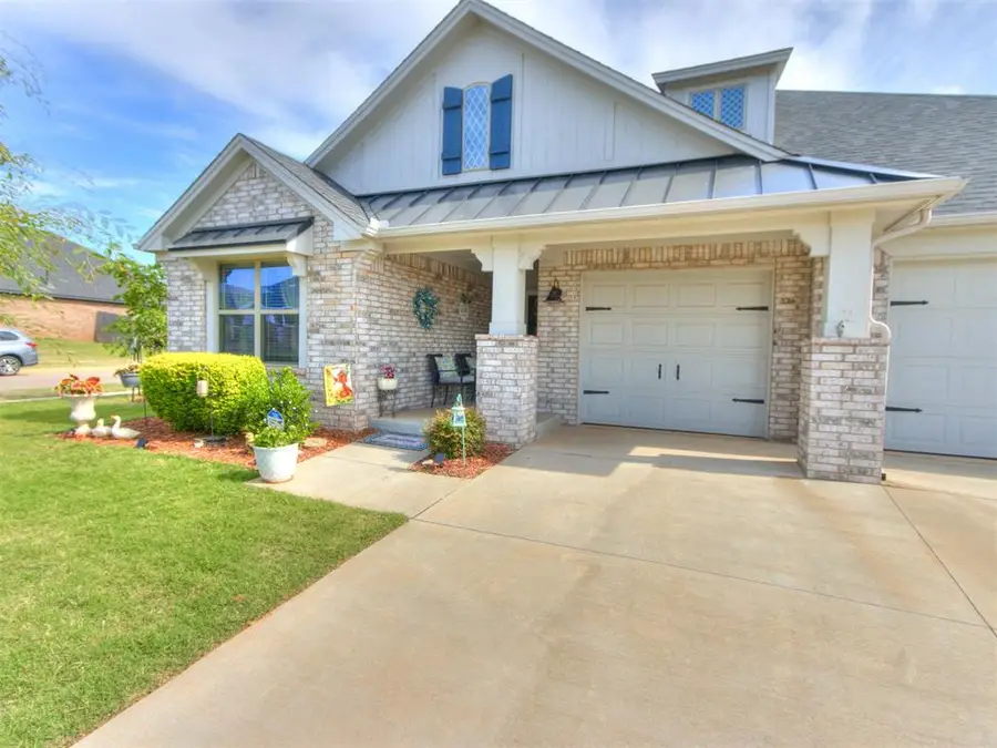 1012 Mount Irving Way, Norman, OK 73071 - #2